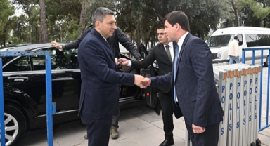 Vali Şahin, taziye ziyaretinde bulundu
