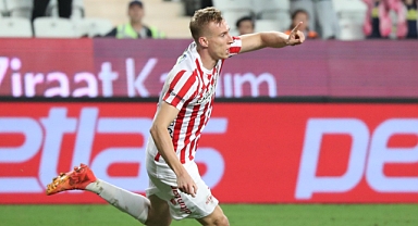 Antalyaspor, evinde kazandı