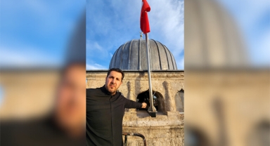 Bayrağa laf ettiler... Vali sinirlendi!