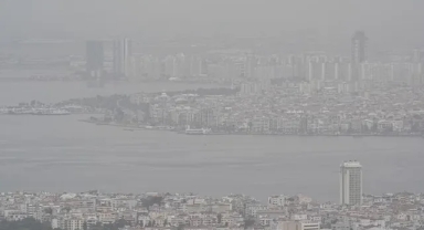 Çöl tozu geldi, hava kalitesi bozuldu