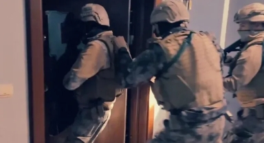 DEAŞ'a darbe! Operasyonda 10 zanlı yakalandı