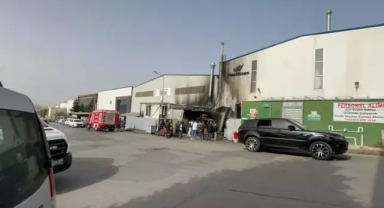 Fabrikada yangın