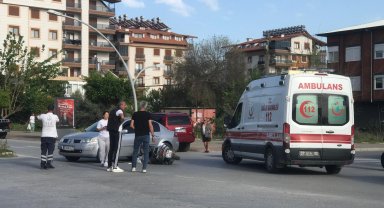 Motosiklet sürücüsü kazada yaralandı
