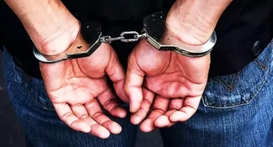 Kağıda emdirilmiş bonzai ile yakalanan 2 şüpheliye gözaltı