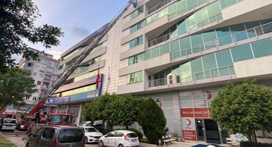 Kan Merkezi binasında yangın