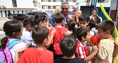 Kermese katıldı