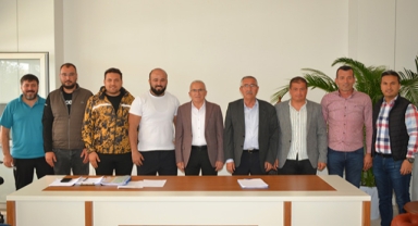 Kumluca'da yağlı güreş