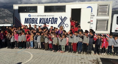 Mobil Kuaför’den 1658 kişiye hizmet