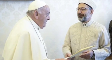 Papa Franciscus'tan Cumhurbaşkanı Erdoğan'a teşekkür