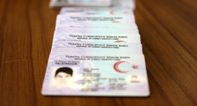 6 milyon kişi kimliğini yenilemedi