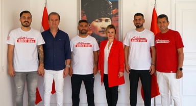 Akrep’in futbol okulu Muğla ve Burdur’da