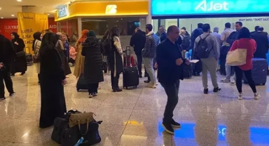 Asılsız ihbar uçağı geri döndürdü