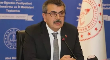 Bakan Tekin: Öğretmenlerimizi kimseye ezdirmeyeceğiz!