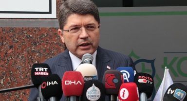 Bakan Tunç: Sokak hayvanlarıyla ilgili düzenleme Meclis Grubu'na gönderildi