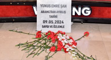 'Mezar taşı' şakası; Düğüne damga vurdu