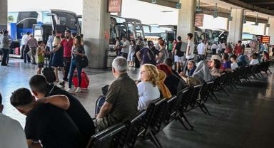 Emeklilere müjde! Şehirler arası otobüs seyahatlerinde indirim