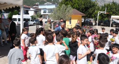 Erkan müdür için Kemer'de anma töreni