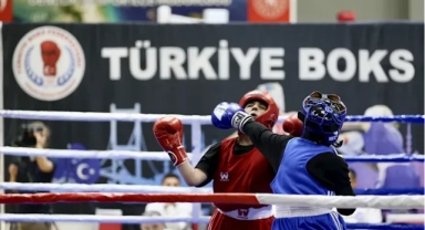 Fethiye'de boks heyecanı başladı
