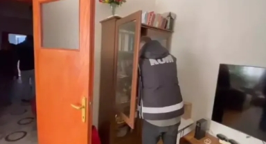 FETÖ operasyonunda 5 tutuklama