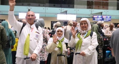 Hacı adayları yola çıktı! Kutsal topraklara ziyaret başladı