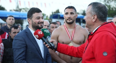Hasbahçe'de Başpehlivan Taş