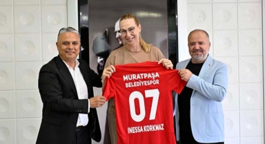 İnessa Korkmaz Muratpaşa’da