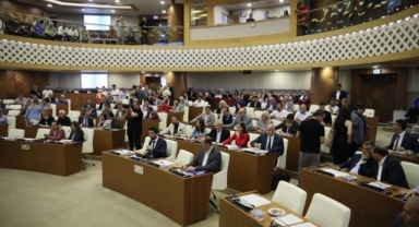 Meclisten toplu ulaşım esnafına destek