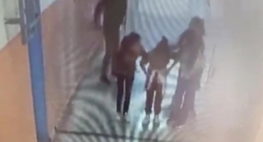 Öğretmen, öğrencisini Heimlich manevrasıyla kurtardı