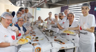 'Özel' aşçılar mutfağa girdi
