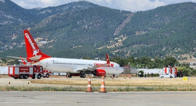 Pist uçuşa açıldı