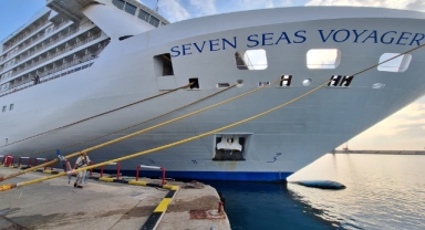 ‘Seven Seas Voyager’ Antalya Limanı'nda