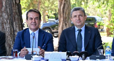 'Zeytinpark'ı yeşil alan olarak mühürleyelim'