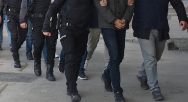 2 ilde FETÖ'cüler kıskaca alındı: 9 gözaltı