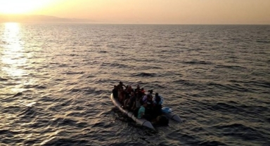 Akdeniz'deki iki düzensiz göçmen faciasında 10 kişi teknede ölü bulundu