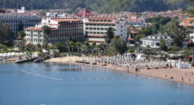 Bacalı evler, turistleri büyülüyor