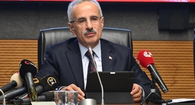 Bakan Uraloğlu'ndan uçak bileti fiyatı açıklaması