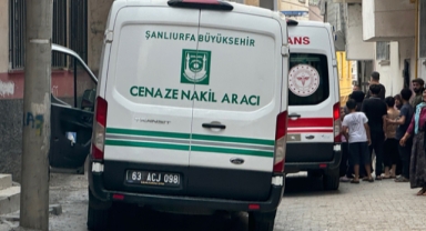 Bıçaklanarak öldürüldü!