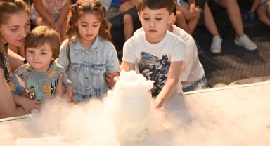 Bilim Merkezi’nden eğlenceli deneyler