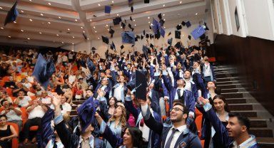 Diş hekimlerinin yemin töreni