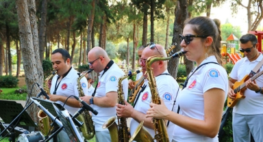Müzik Şehrin Kalbinde