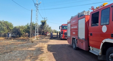 Döşemealtı'ndaki yangın korkuttu