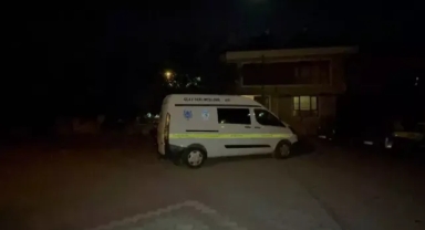 Evinin balkonunda otururken vuruldu!