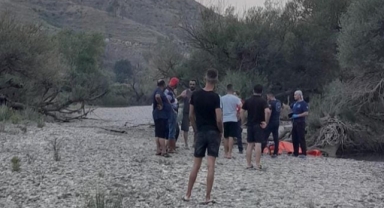 Irmakta boğularak hayatını kaybetti