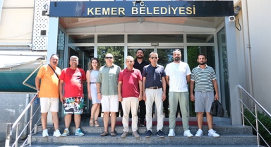 Kemer'de halk oyunları yarışması