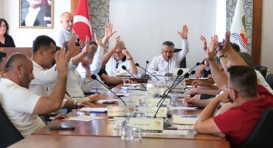 Kemer'de meclis toplantısı