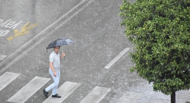 Meteorolojiden o bölgeler için kuvvetli rüzgar uyarısı