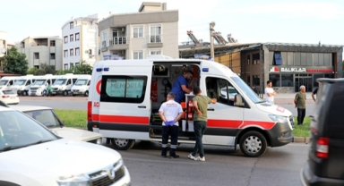 Minibüsle çarpışan motosikletli öldü