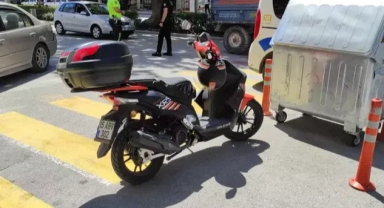 Motosikletin hakimiyetini kaybetti, 2 kişi yaralandı