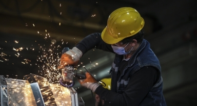 Sektörlerin toplam ciroları nisanda arttı