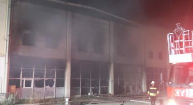 Tarım kimyasalları fabrikasında yangın